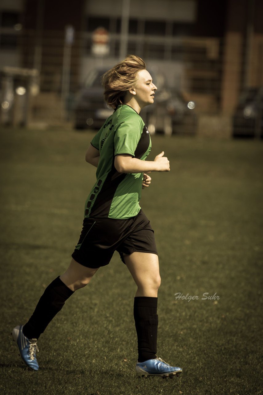 Bild 189 - Frauen Schmalfelder SV - TSV Siems : Ergebnis: 1:0